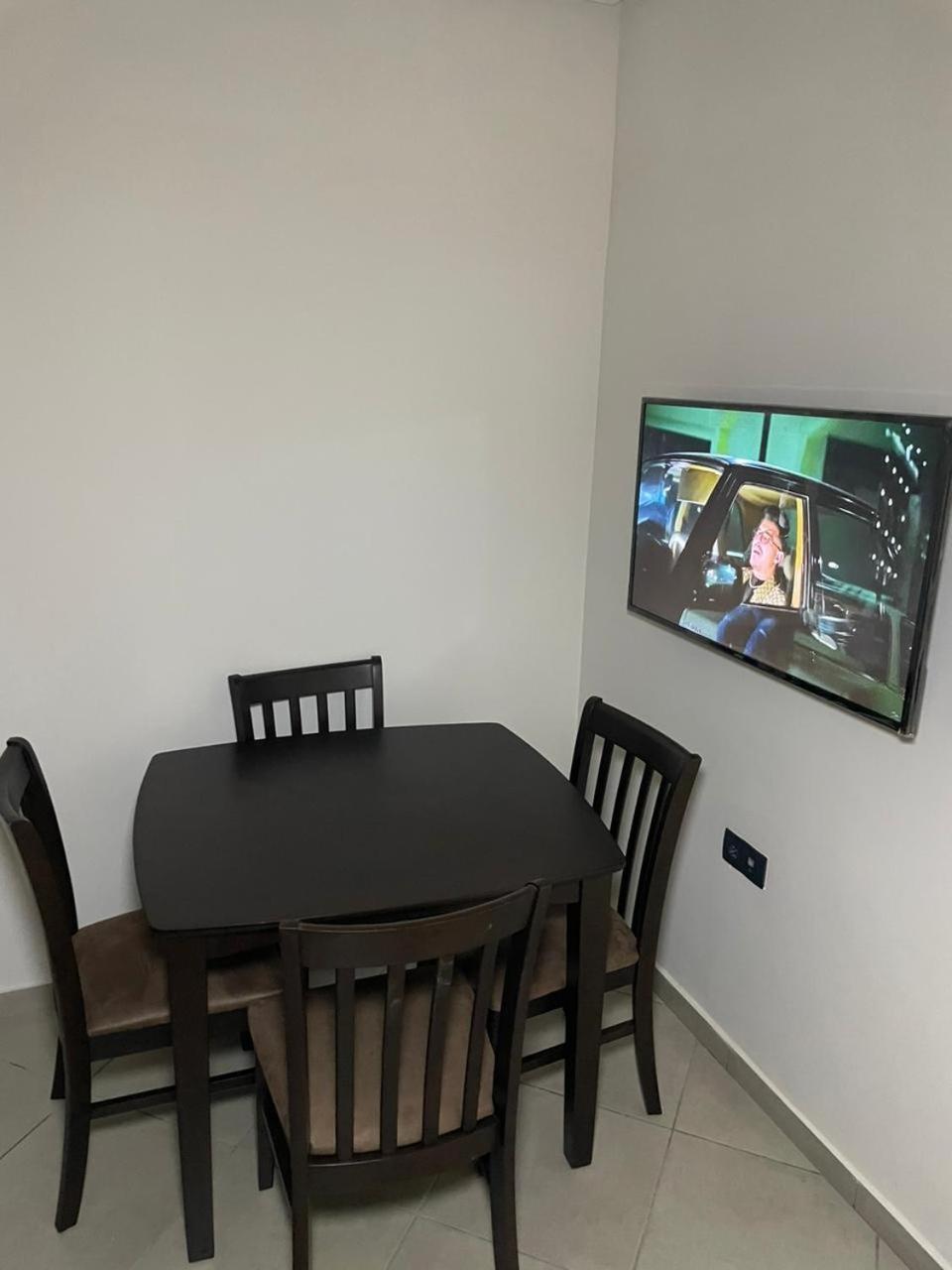Apartment In Gueliz *